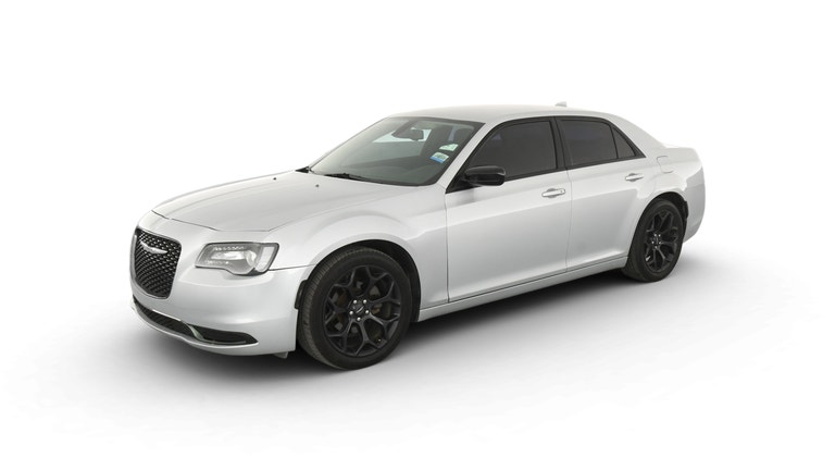 2019 Chrysler 300 vehicle photo