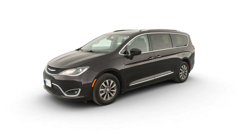 2019 Chrysler Pacifica vehicle photo