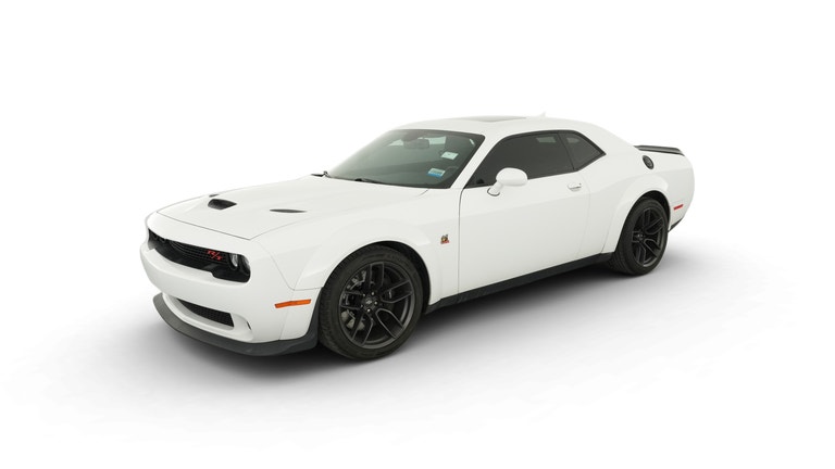2019 Dodge Challenger vehicle photo