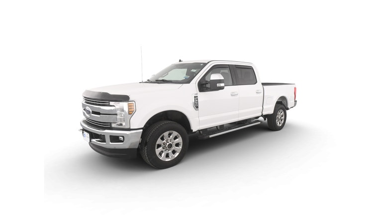 2019 Ford F250 Super Duty Crew Cab vehicle photo