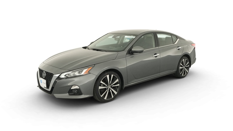2019 Nissan Altima vehicle photo
