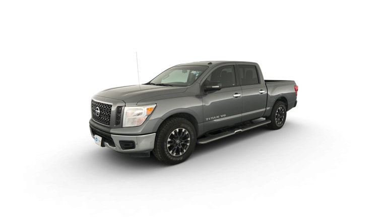 2019 Nissan Titan Crew Cab vehicle photo