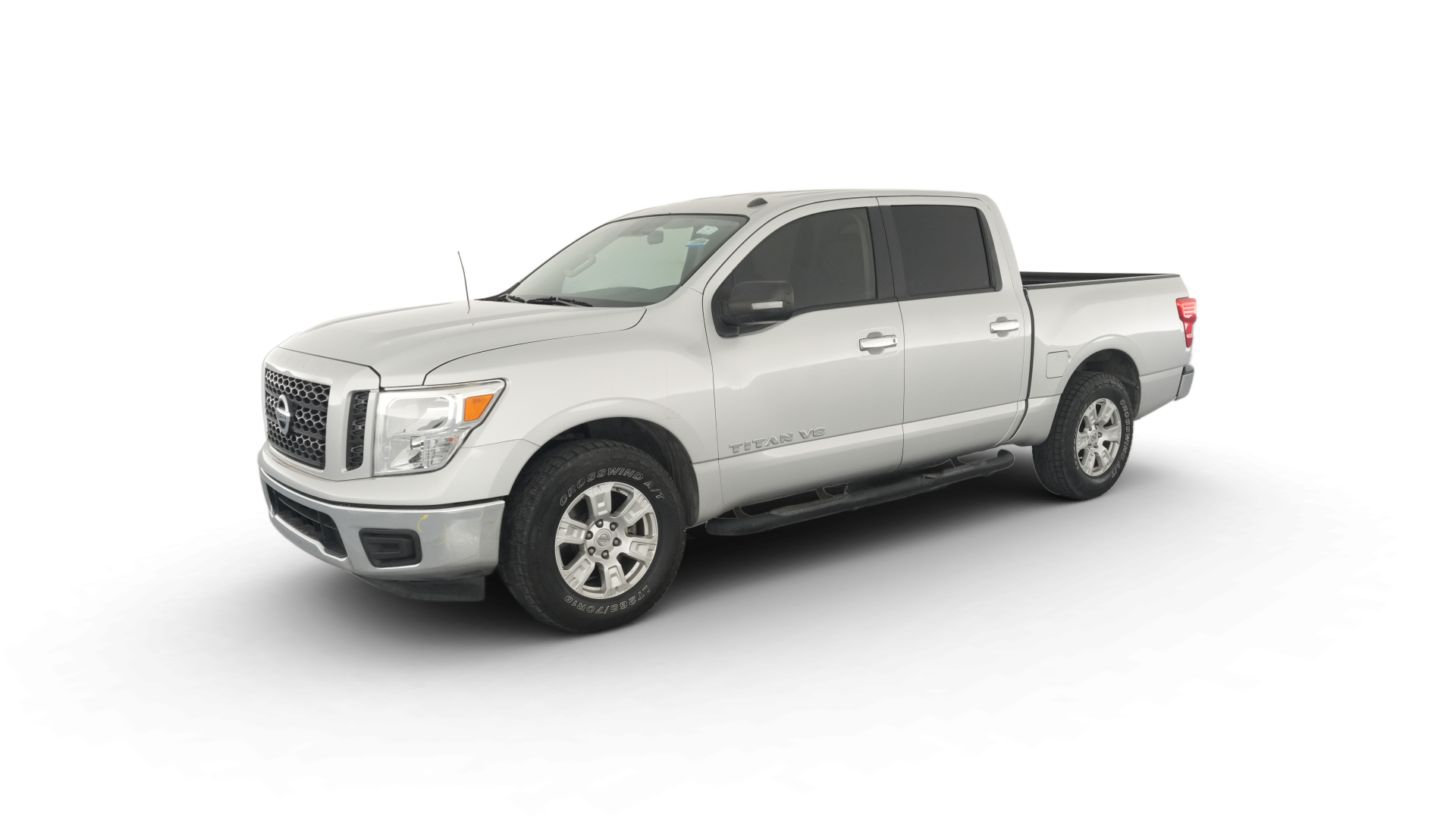 2019 Nissan Titan Crew Cab vehicle photo