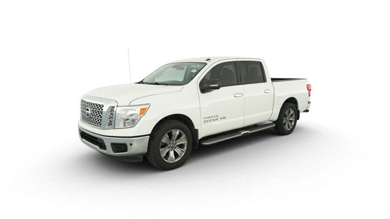 2019 Nissan Titan Crew Cab vehicle photo