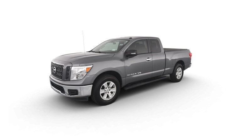 2019 Nissan Titan King Cab vehicle photo