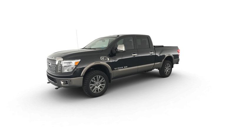 2019 Nissan TITAN XD Crew Cab vehicle photo