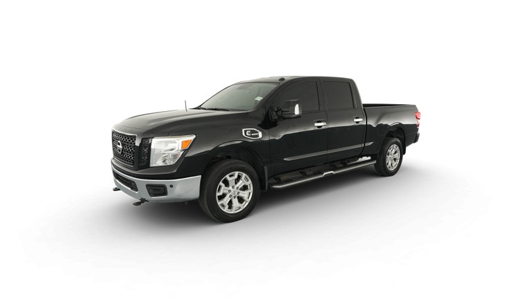 2019 Nissan TITAN XD Crew Cab vehicle photo