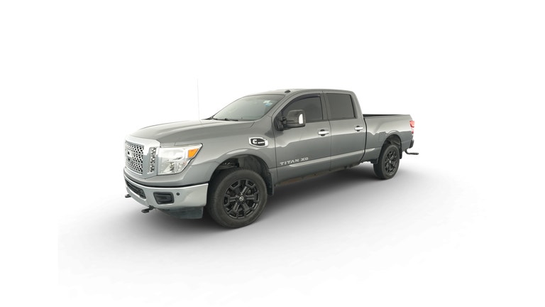 2019 Nissan TITAN XD Crew Cab vehicle photo