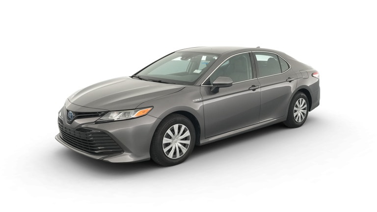 2019 Toyota Camry Hybrid vehicle photo