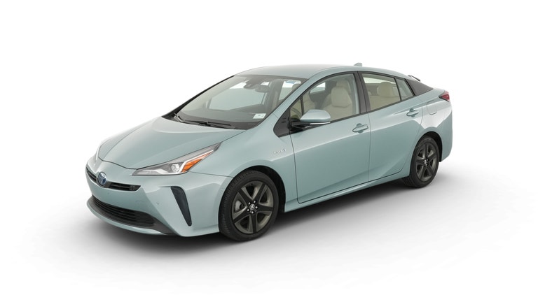 2019 Toyota Prius vehicle photo