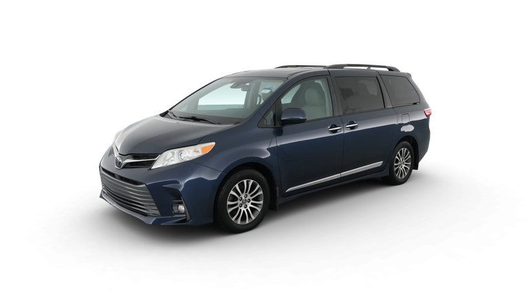2019 Toyota Sienna vehicle photo