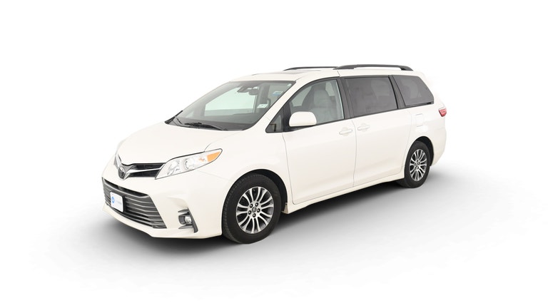 2019 Toyota Sienna vehicle photo