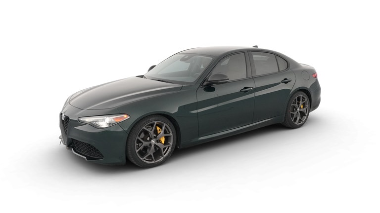 2020 Alfa Romeo Giulia vehicle photo