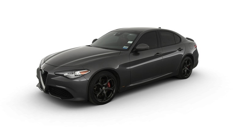 2020 Alfa Romeo Giulia vehicle photo