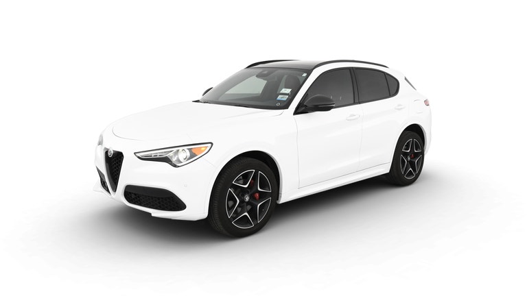 2020 Alfa Romeo Stelvio vehicle photo