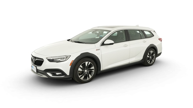 2020 Buick Regal TourX vehicle photo