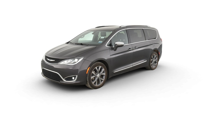 2020 Chrysler Pacifica vehicle photo