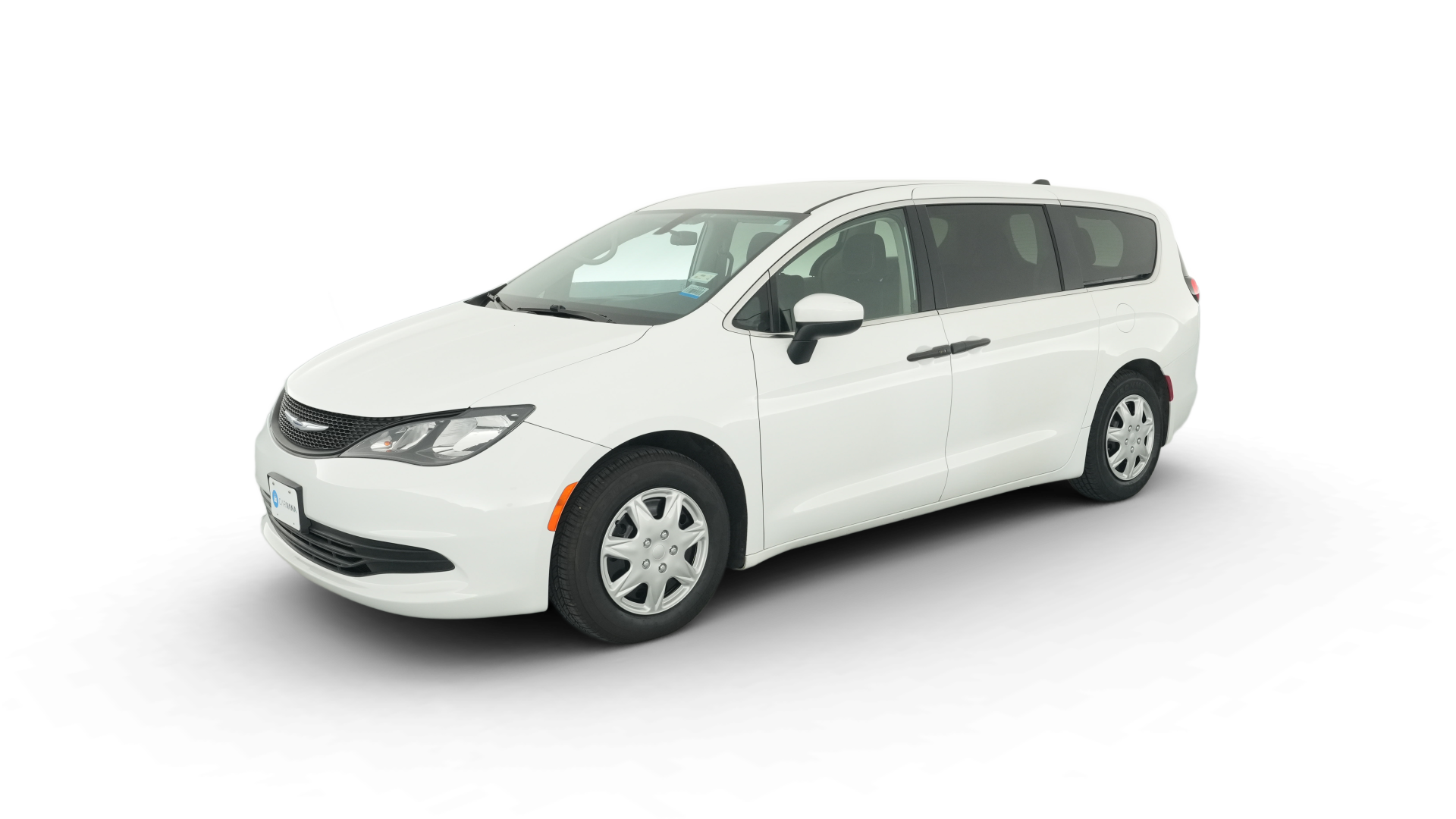 2020 Chrysler Voyager vehicle photo