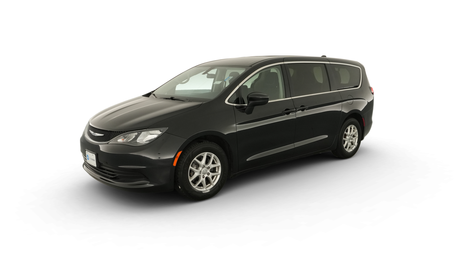 2020 Chrysler Voyager vehicle photo