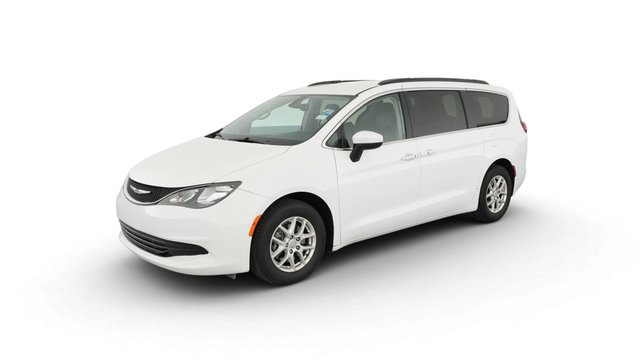 2020 Chrysler Voyager