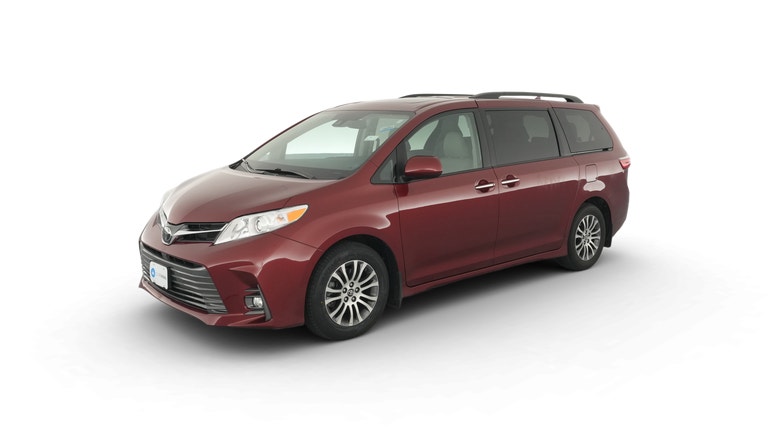 2020 Toyota Sienna vehicle photo