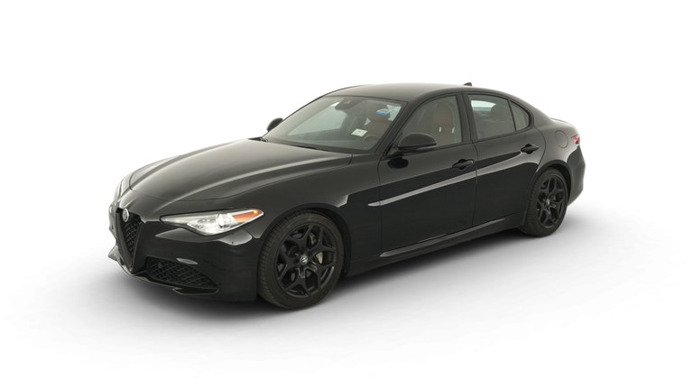2021 Alfa Romeo Giulia vehicle photo