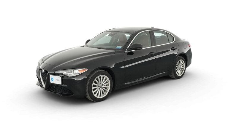 2021 Alfa Romeo Giulia vehicle photo