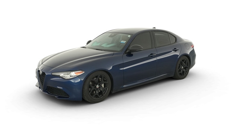 2021 Alfa Romeo Giulia vehicle photo