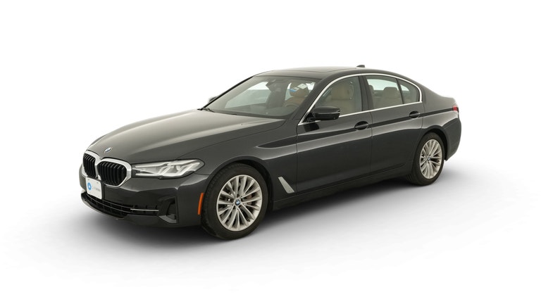 2021 BMW 5 Series vehicle photo