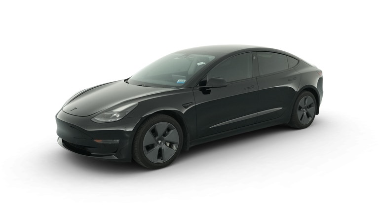 2021 Tesla Model 3 vehicle photo