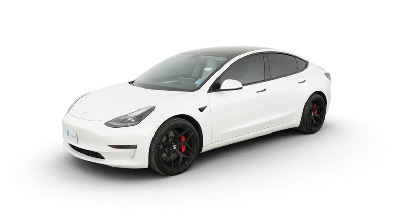 2021 Tesla Model 3 vehicle photo