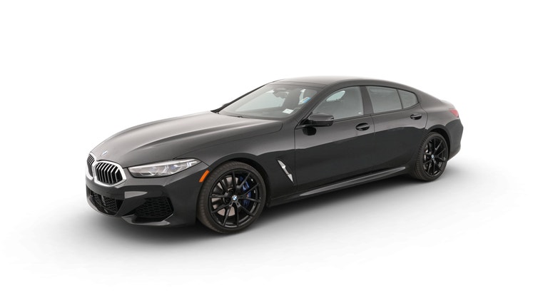 2022 BMW 8 Series vehicle photo