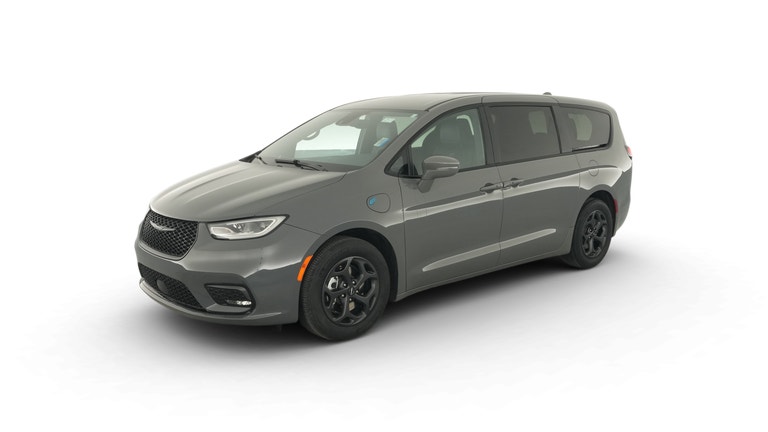 2022 Chrysler Pacifica Hybrid vehicle photo