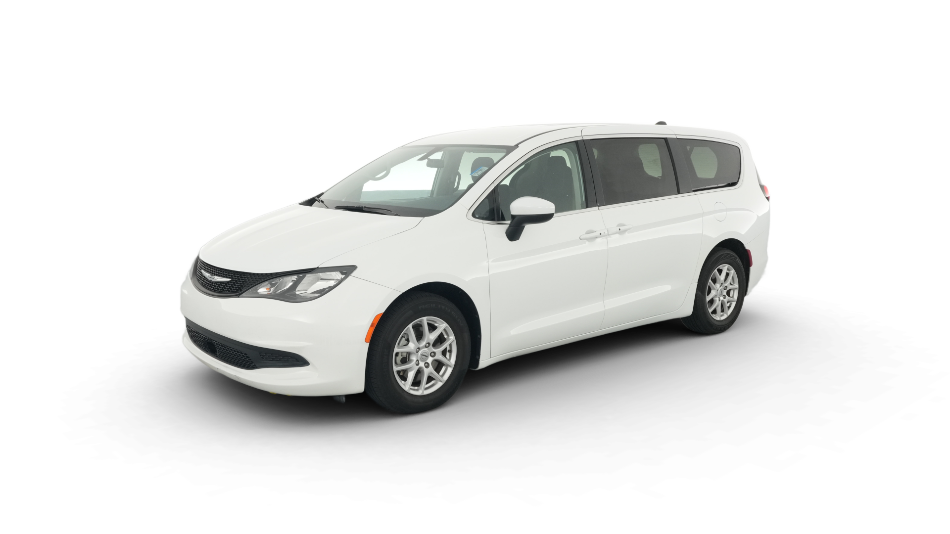 2022 Chrysler Voyager vehicle photo