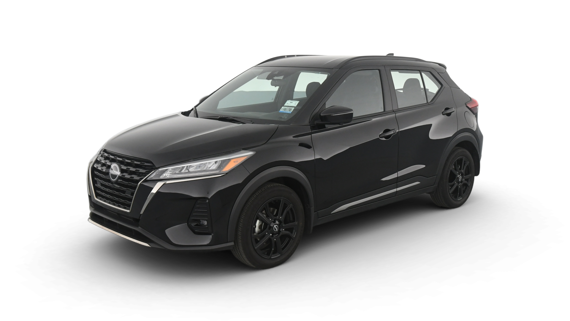 2022 Nissan Kicks SR