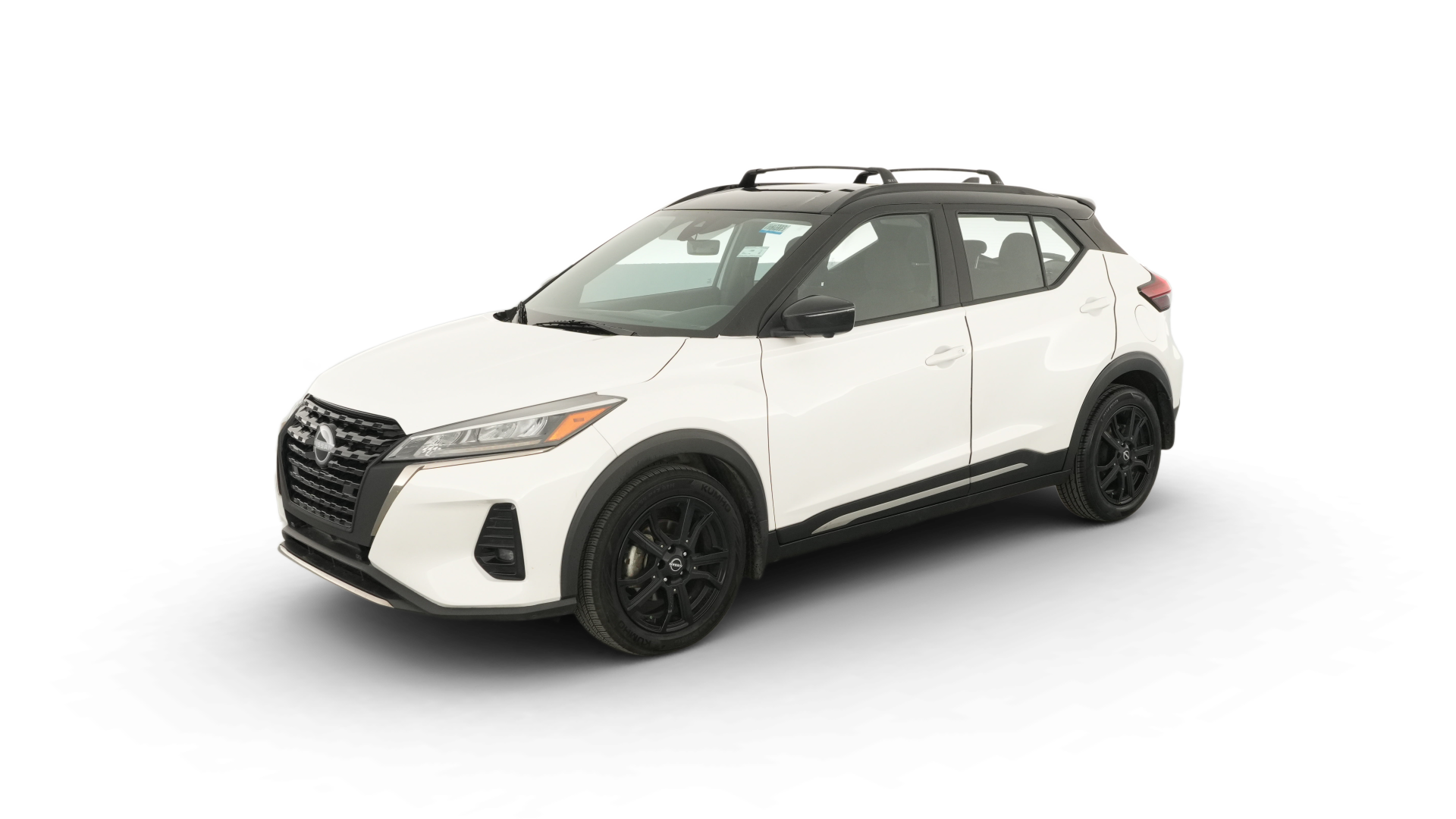 2022 Nissan Kicks SR