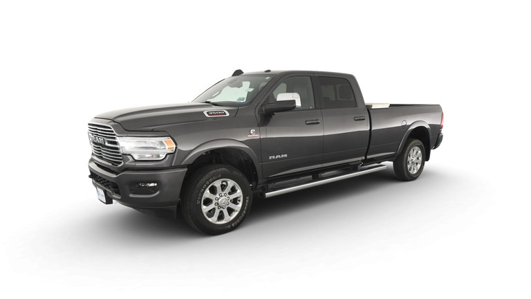 2022 Ram 3500 Crew Cab vehicle photo