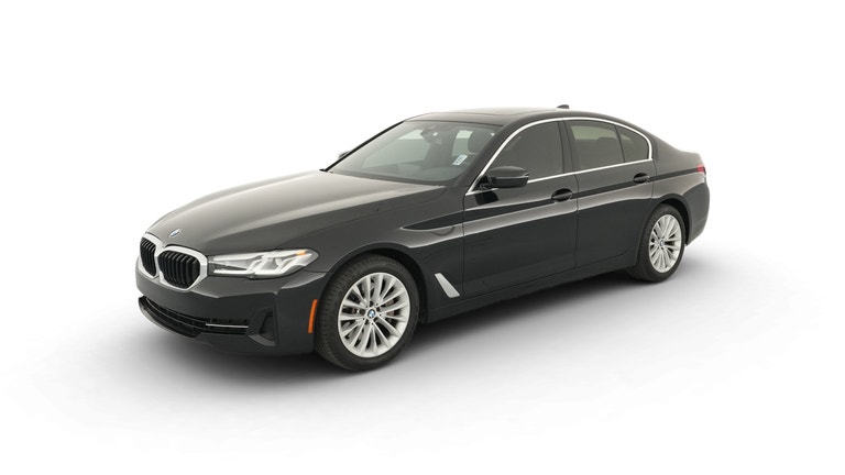 2023 BMW 5 Series vehicle photo