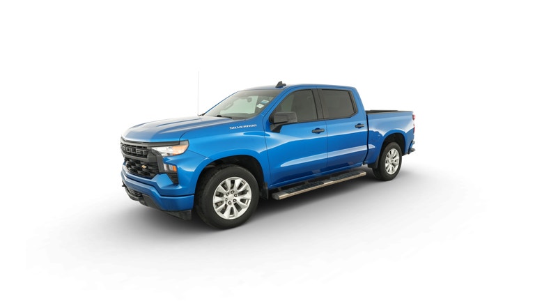 2023 Chevrolet Silverado 1500 Crew Cab vehicle photo