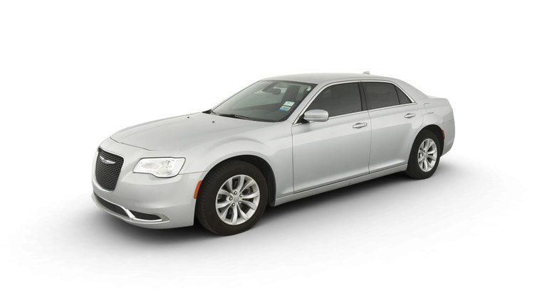 2023 Chrysler 300 vehicle photo