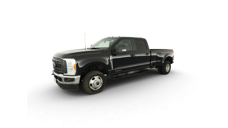 2023 Ford F350 Super Duty Crew Cab vehicle photo