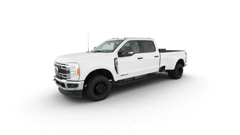 2023 Ford F350 Super Duty Crew Cab vehicle photo