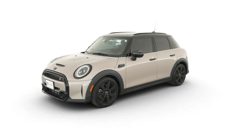 2023 MINI Hardtop 4 Door vehicle photo