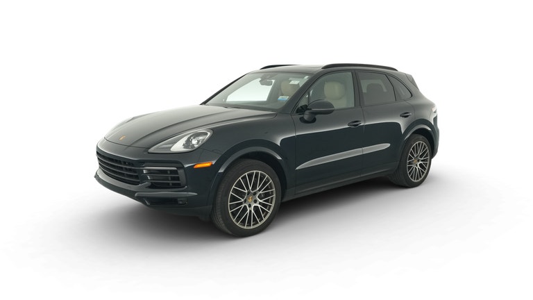 2023 Porsche Cayenne vehicle photo