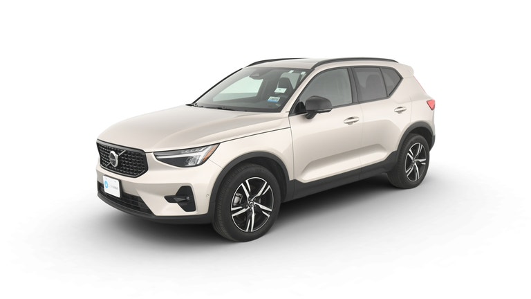 2023 Volvo XC40 vehicle photo