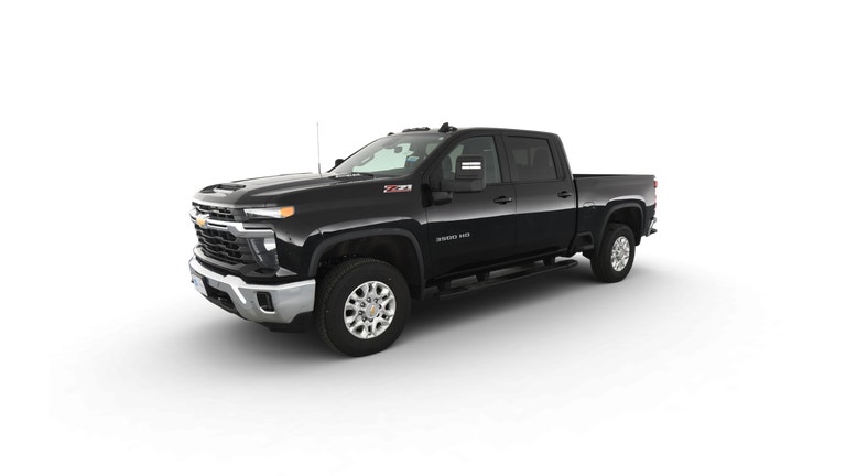 2024 Chevrolet Silverado 3500 HD Crew Cab vehicle photo