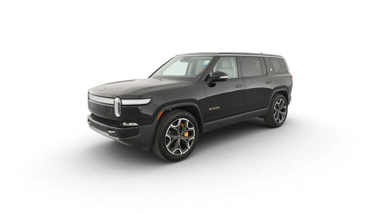 2024 Rivian R1S vehicle photo