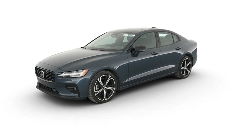 2024 Volvo S60 vehicle photo