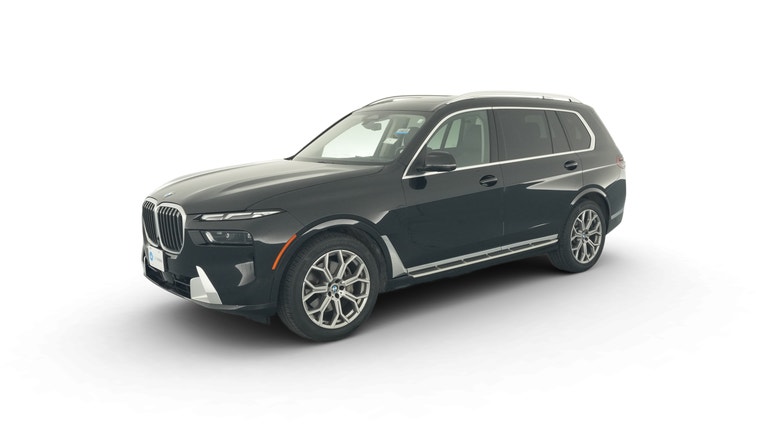 2025 BMW X7 vehicle photo