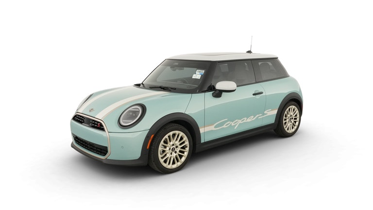 2025 MINI Hardtop 2 Door vehicle photo